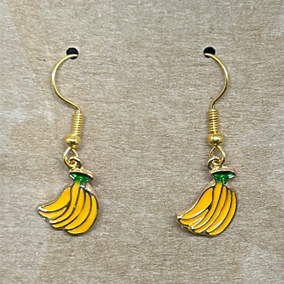 Jewelry - Banana dangle Earrings
